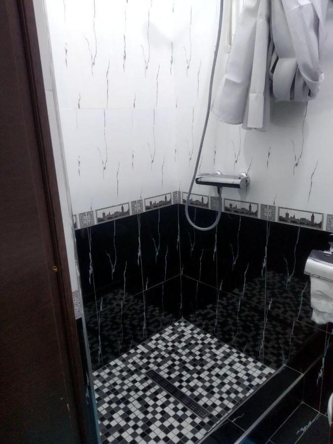 Samia House Room On Furqat 8 Tashkent Esterno foto